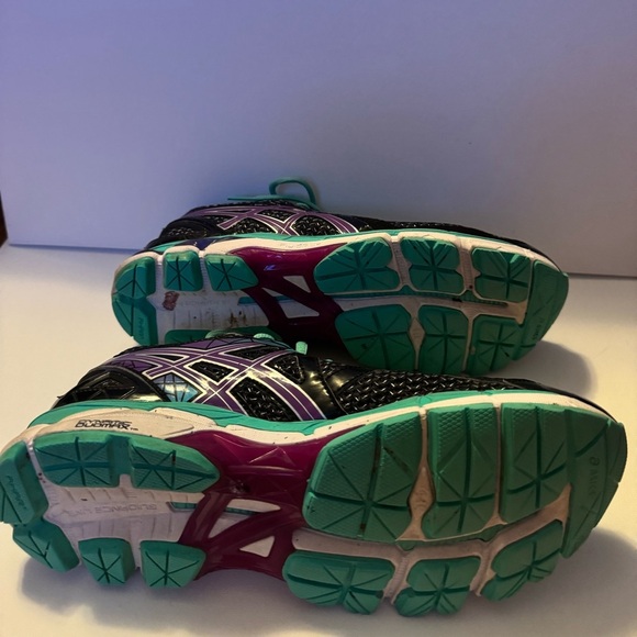 ASICS Women's Black and Aqua Athletic Shoes without insoles - Picture 4 of 8